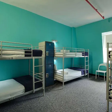 Hostel Hi