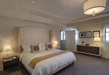 Carlton Hotel, Autograph Collection 4*