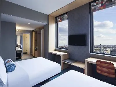 Aloft By Marriott Long Island City-Manhattan View Hotel