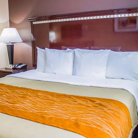 Travelodge By Wyndham Queens 3*