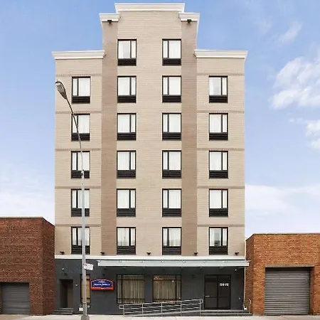 Wingate By Wyndham Jamaica Ny/ Airtrain Jfk 3*