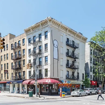 Apartment Bright 2br 2ba Overlooking The Park *