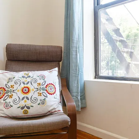 Bright 2br 2ba Overlooking The Park * New York