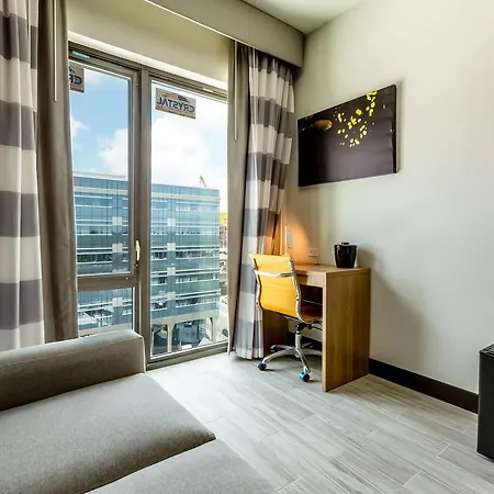 Ninety Five - Jfk Airport Hotel 3*