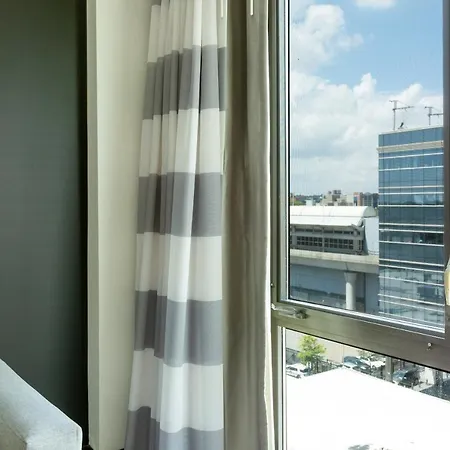 Ninety Five - Jfk Airport 3* New York