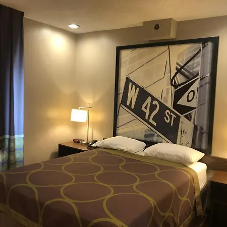 Hotel Super 8 By Wyndham Jamaica North Conduit 2*