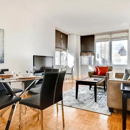 Apartment Churchill Living The Pearl New York