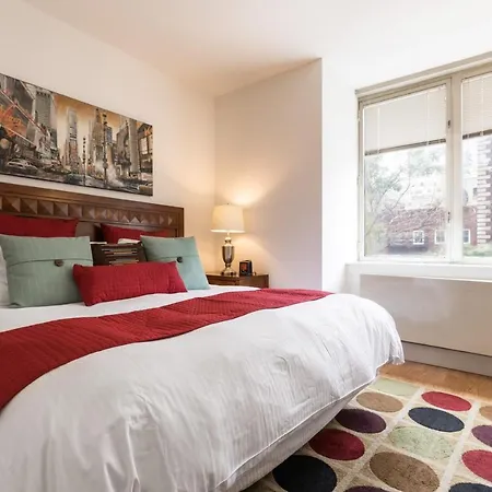 Apartment Churchill Living The Pearl New York