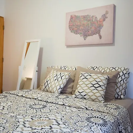 3bdr/2bath On Times Square Apartment New York