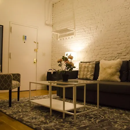 2 Bedrooms 1 Bathroom By Soho * New York