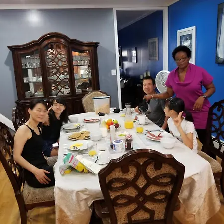 Affordable In Shared House Brooklyn *
