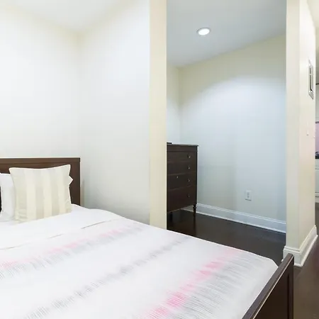 Apartment Awesome 1 Bedroom Times Square Loft!
