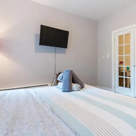 Holiday @ Times Square One Bedroom! New York