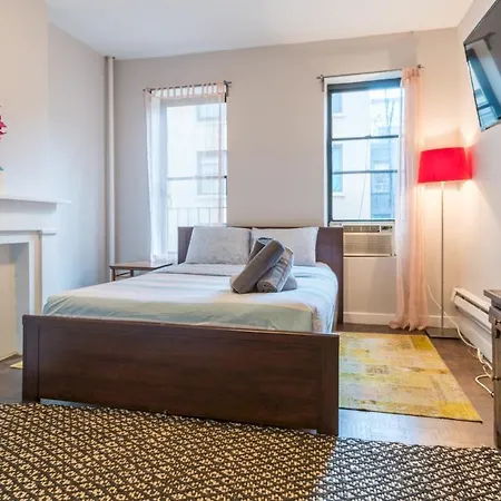 Holiday @ Times Square One Bedroom!