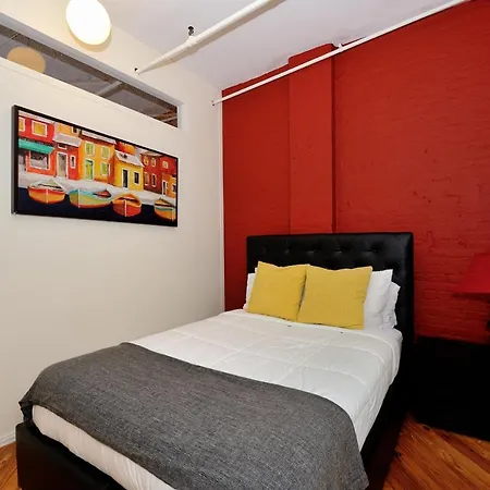 Gramercy Park 3 Bedrooms Apartment *