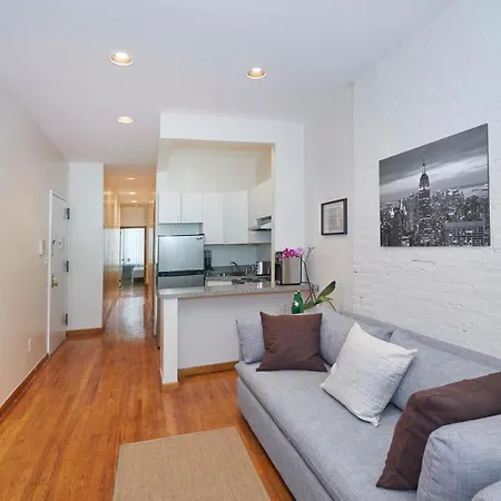 Times Square Highline Two Bedroom Apartment *
