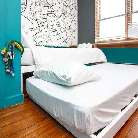 The High Tide Studio #5 * New York