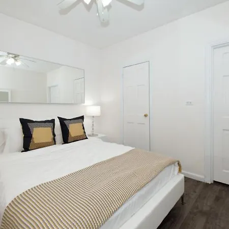 9196- 470 Ninth Avenue #229731 *