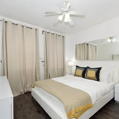 9196- 470 Ninth Avenue #229731 New York