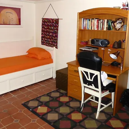 Astoria Queens Town House Holiday home *