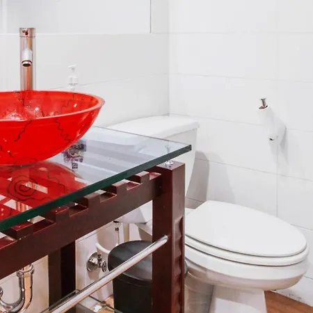 Full Apartment Near Times Square, Central Park New York