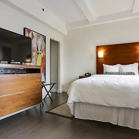 Beekman Tower Studio Executive #4 Apts *