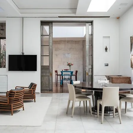 East 83rd Townhouse Ii Apartment New York