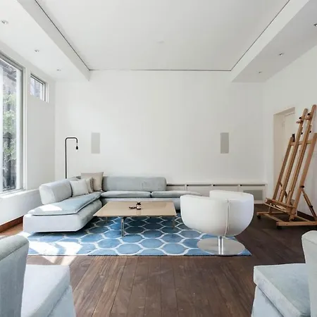 East 83rd Townhouse Ii