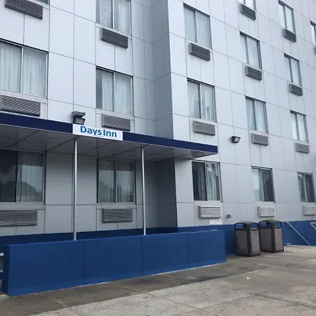 Hotel Days By Wyndham Brooklyn Borough Park