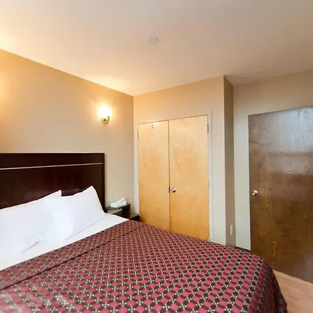 Red Roof Inn Flushing Hotel 2*