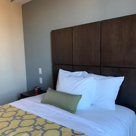 Hotel Voyage 2*