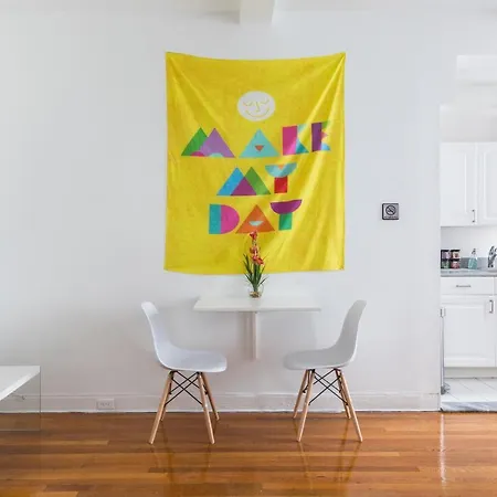 Midtown Guest house New York