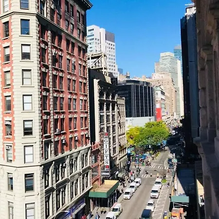 Apartment Broadway *