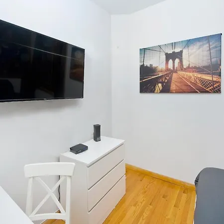 Apartment Yorkville Corporate Suites