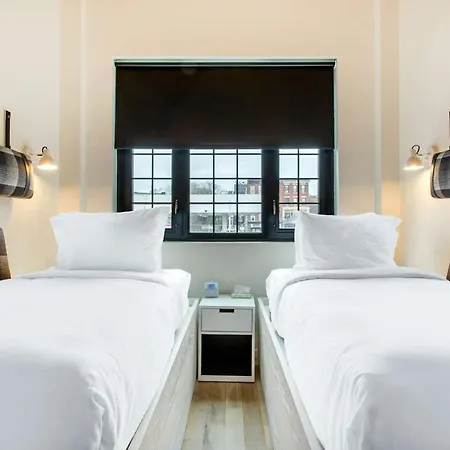 Gowanus & Yard Hotel 3*