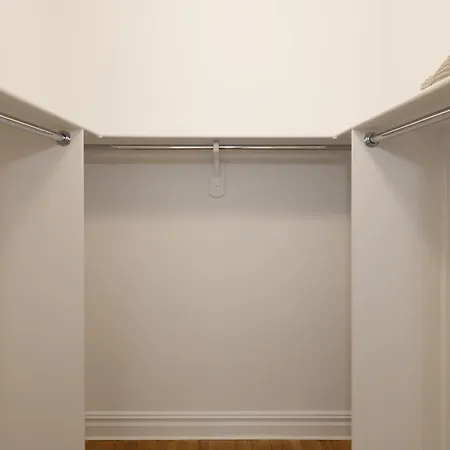 Upper East Side 61 Apartment