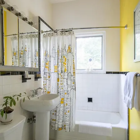 Apartment Adelphi Street Townhouse *