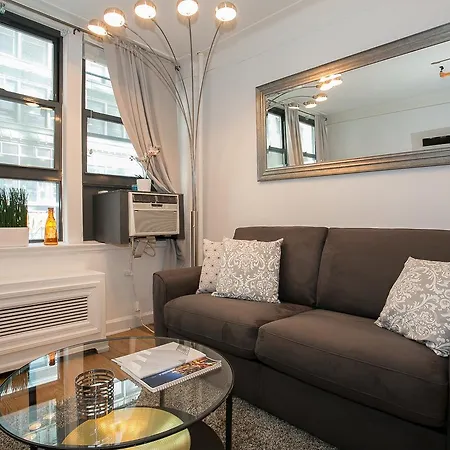 Apartment Comfortable One Bedroom Apartment - Times Square New York