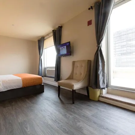 Romana - Nyc Hotel 2*
