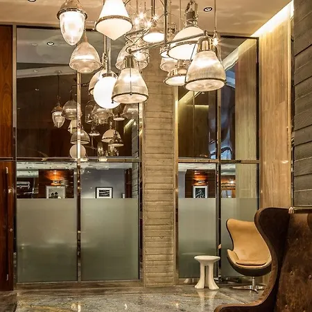 Hotel Hugo 4*
