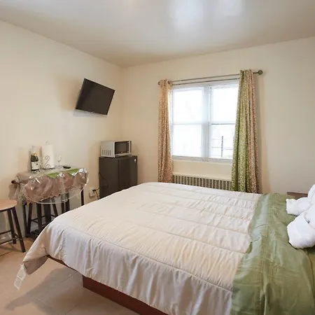 Apartment Studio&one Bedroom New York