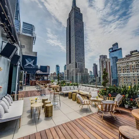 Courtyard By Marriott Manhattan/herald Square