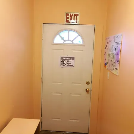 Crown Heights Guest house