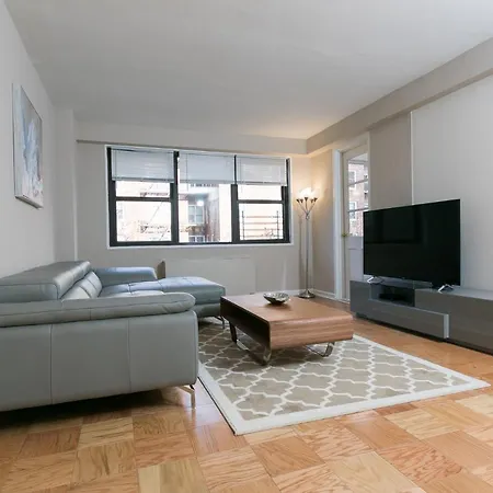 Luxury Upper East Side *