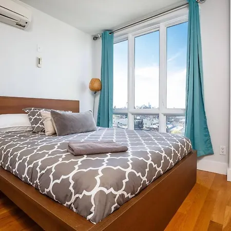 Apartment 4 Bedroom 2 Bath Bushwick Spot W/ Stunning Views New York