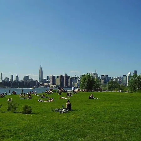 Luxe, Quiet, Bright 1br In Prime Williamsburg #subway #getaway New York