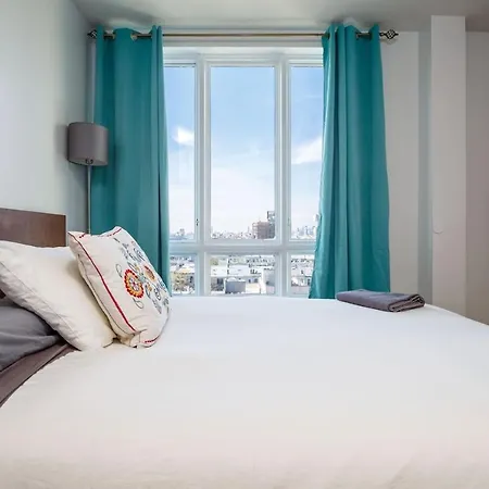 4 Bedroom 2 Bath Bushwick Spot W/ Stunning Views Apartment