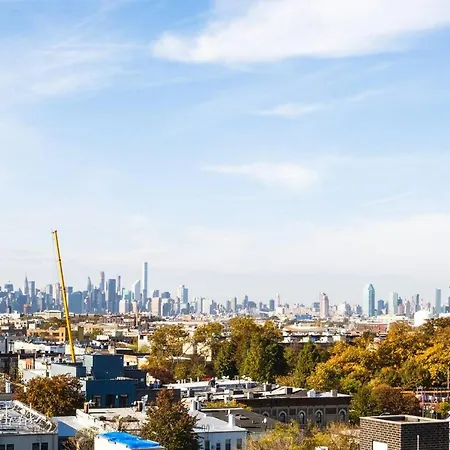 4 Bedroom 2 Bath Bushwick Spot W/ Stunning Views * New York