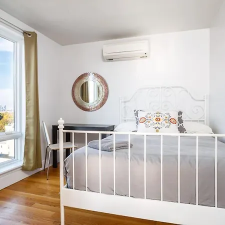 Apartment 4 Bedroom 2 Bath Bushwick Spot W/ Stunning Views *