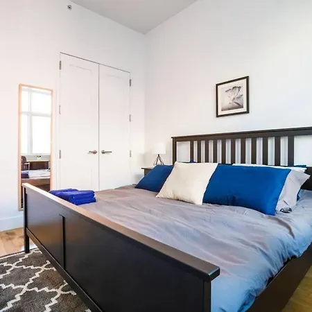 Luxe, Quiet, Bright 1br In Prime Williamsburg #subway #getaway Apartment